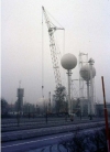De plaatsing van de waterbollen in 1970.