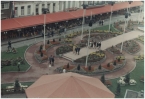De Markt tijdens de viering van het 75-jarig bestaan van Philips in 1966, fotograaf M.H.B. de By – collectie RHCe