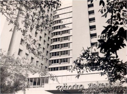 Het Catharinaziekenhuis in 1973.